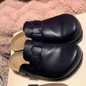 Black faux Leather Clogs